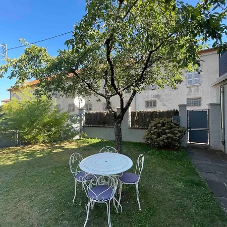 Appartement Avec Jardin Prive Et Suite Parentale * Saint-Amant-Tallende